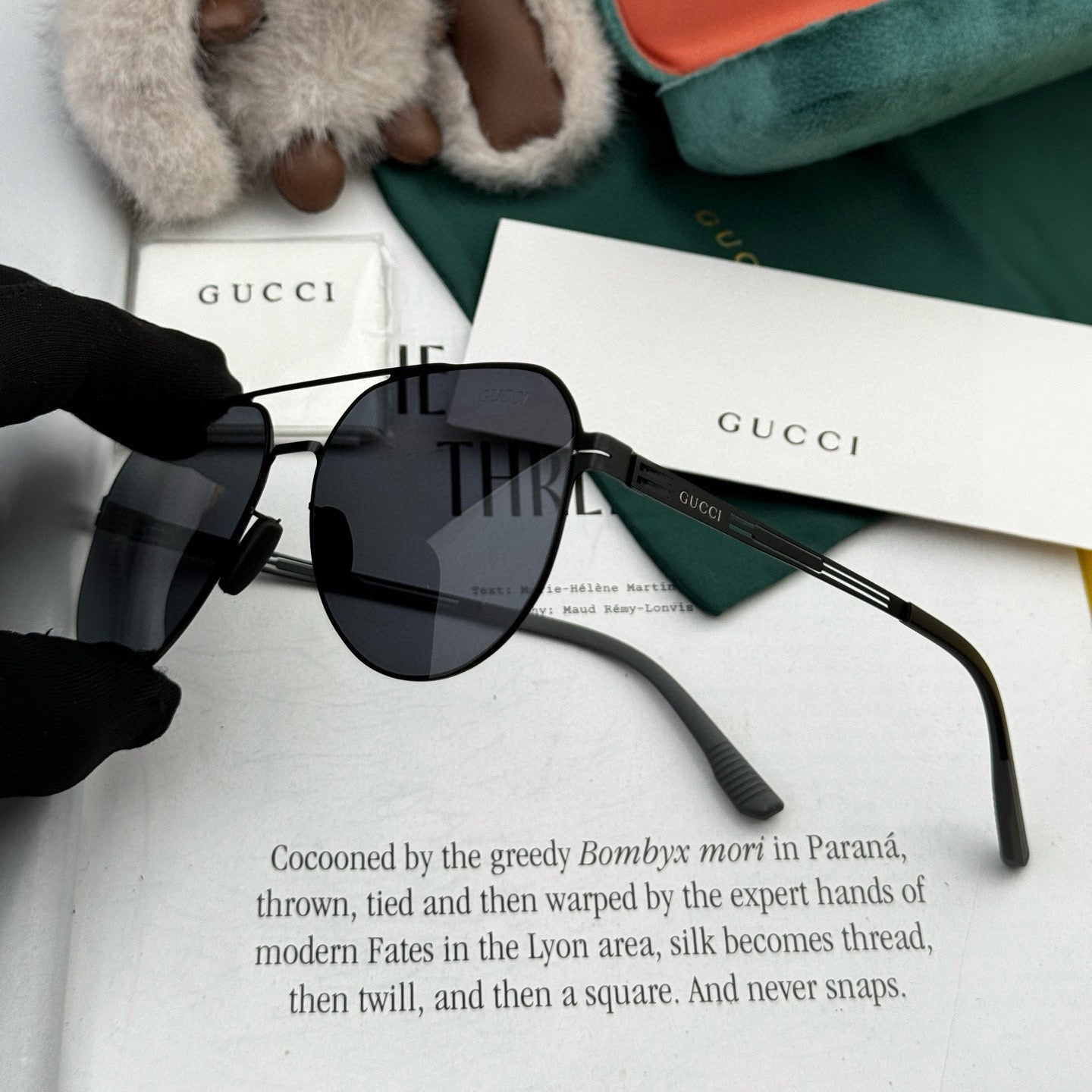 GUCCI AVIATOR FRAME SUNGLASSES G139 IN METAL