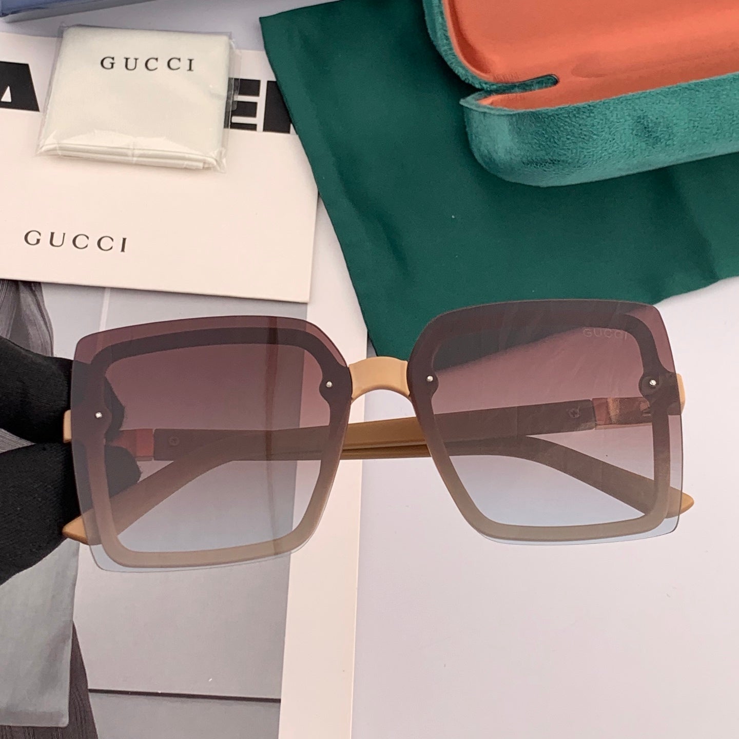 GUCCI SQUARE FRAME SUNGLASSES G9222 IN ACETATE