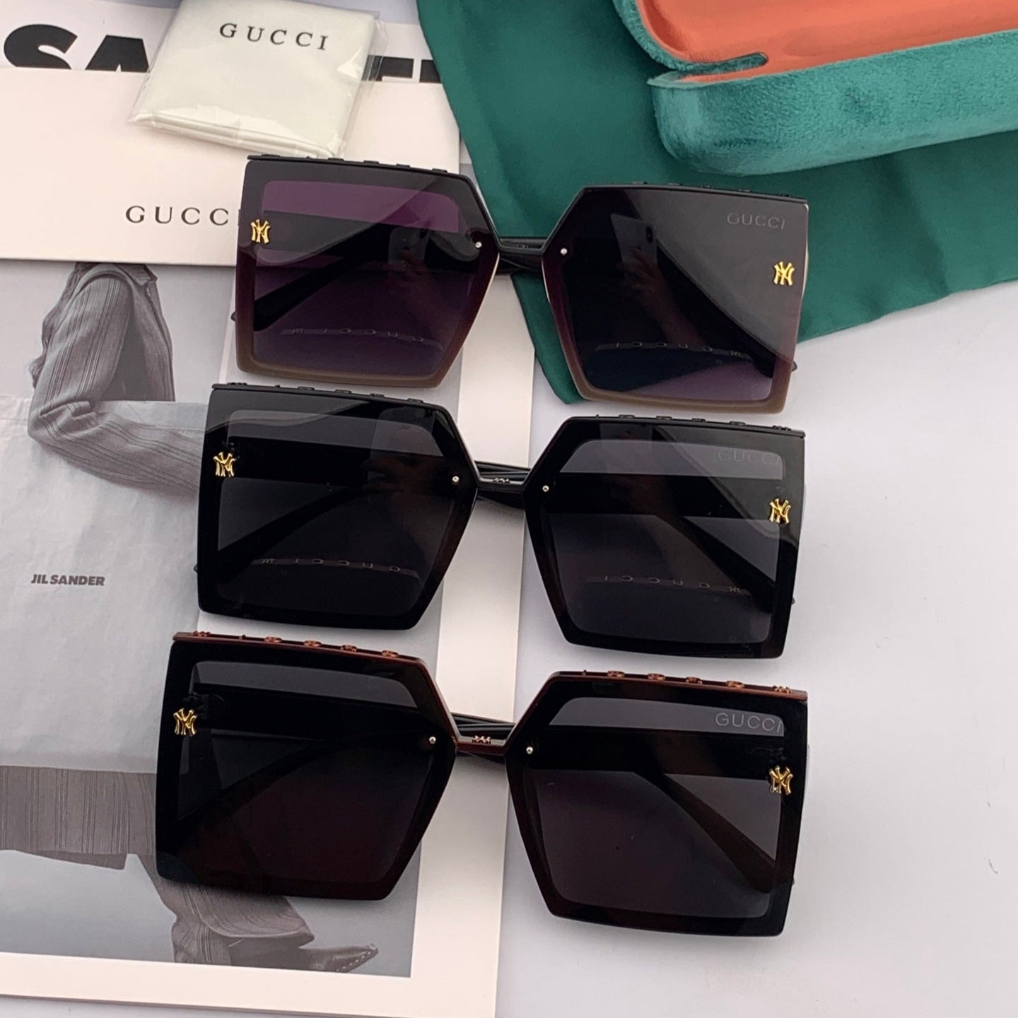 GUCCI GEOMETRIC FRAME SUNGLASSES G50195 IN ACETATE