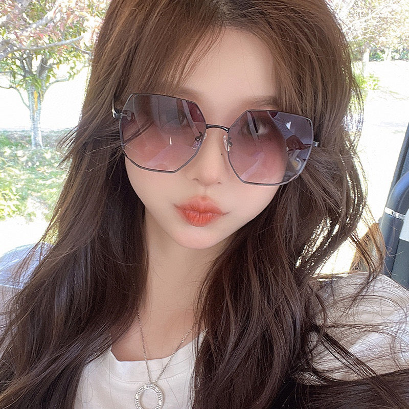 GUCCI SPECIALIZED FIT ROUND FRAME SUNGLASSES 8660 IN METAL