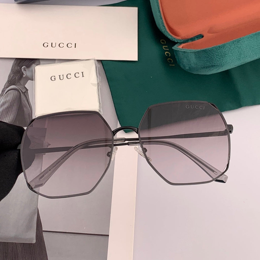 GUCCI SPECIALIZED FIT ROUND FRAME SUNGLASSES 8660 IN METAL