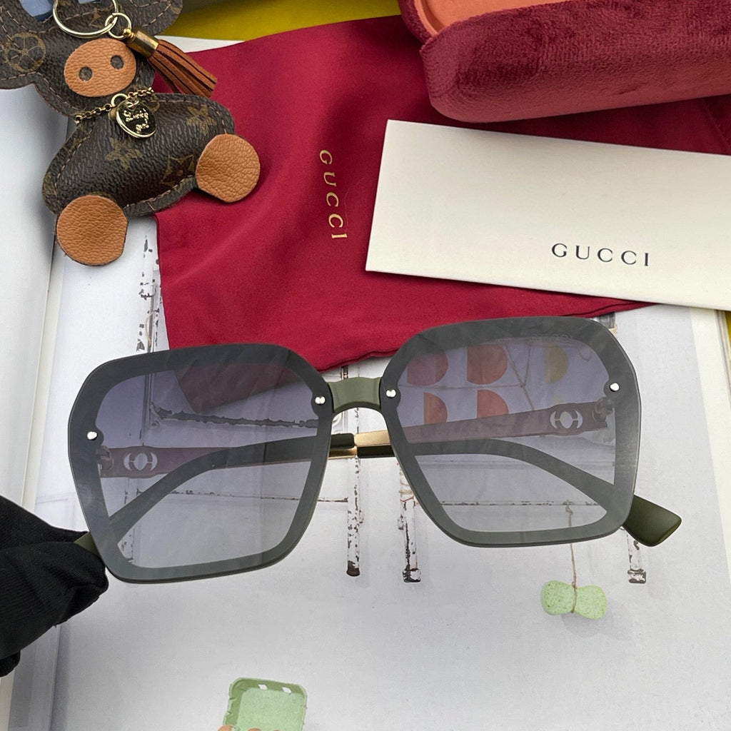 GUCCI BORDERED SQUARE FRAME SUNGLASSES G0607 IN ACETATE