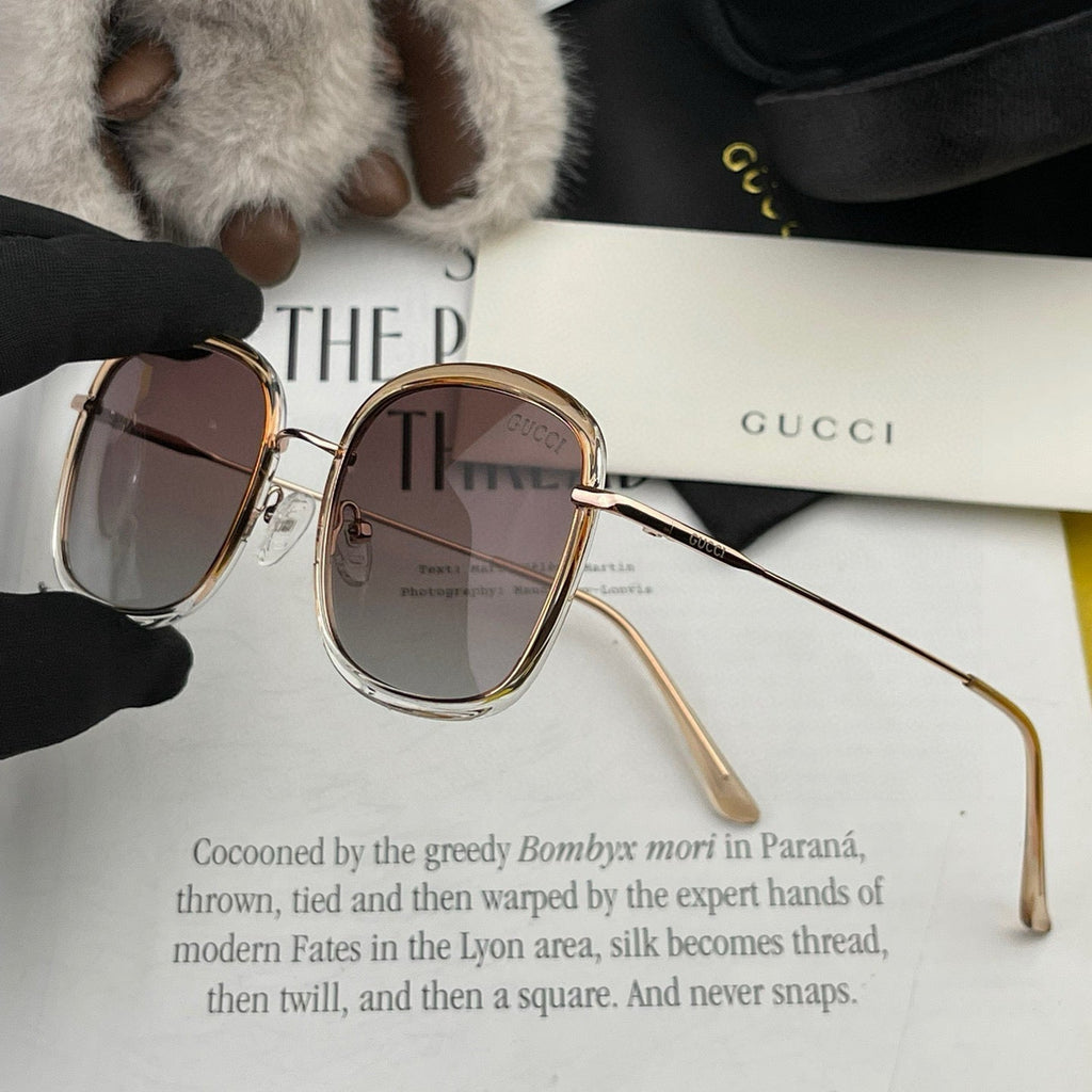 GUCCI SQUARE FRAME SUNGLASSES G2242 IN ACETATE AND METAL