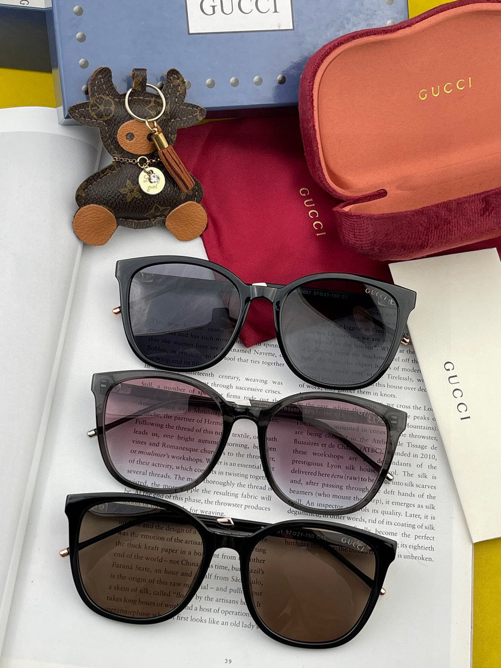 GUCCI BUTTERFLY FRAME SUNGLASSES G15500 IN ACETATE