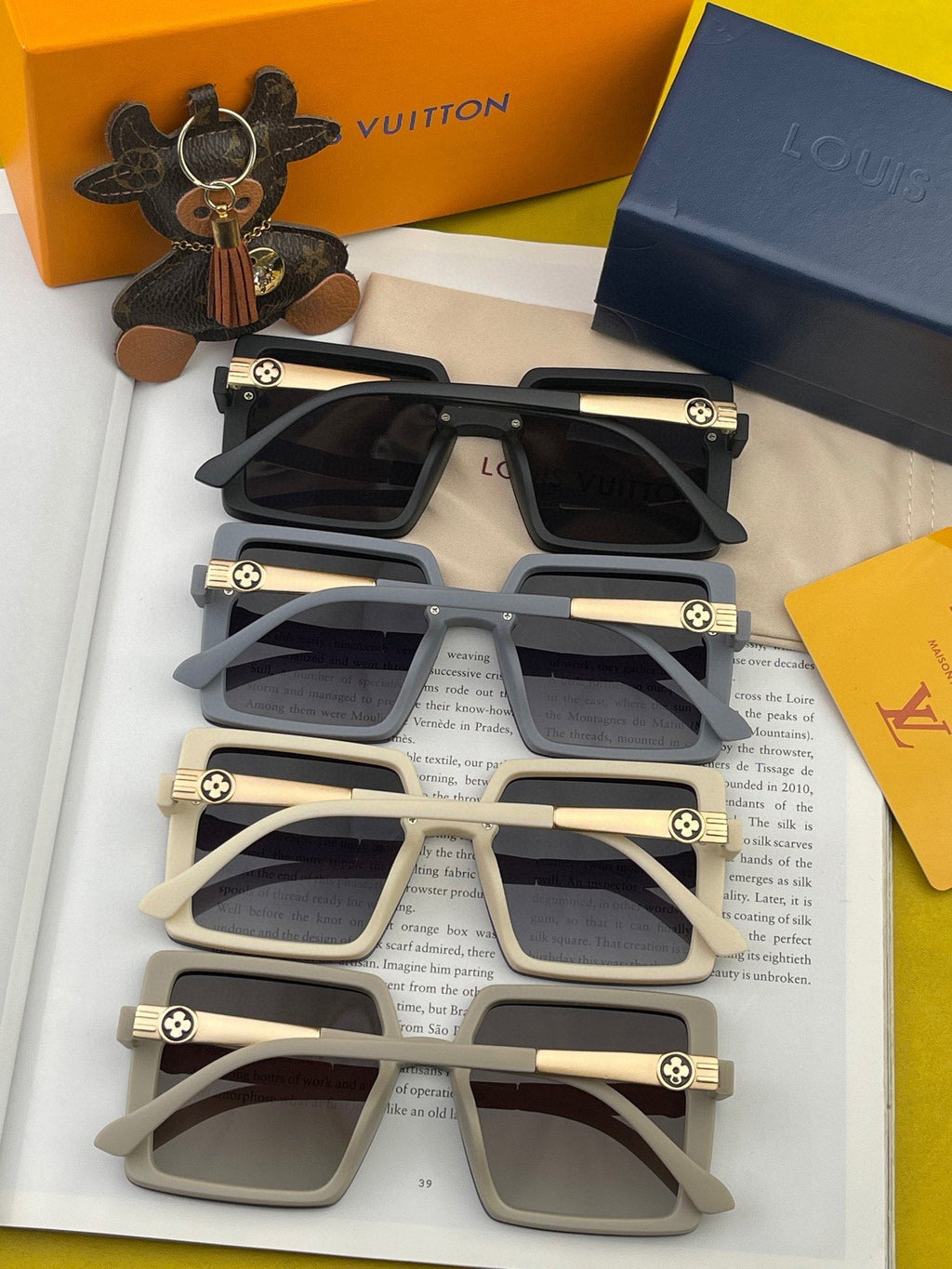 LOUIS VUITTON SQUARE SUNGLASSES L2711 IN ACETATE