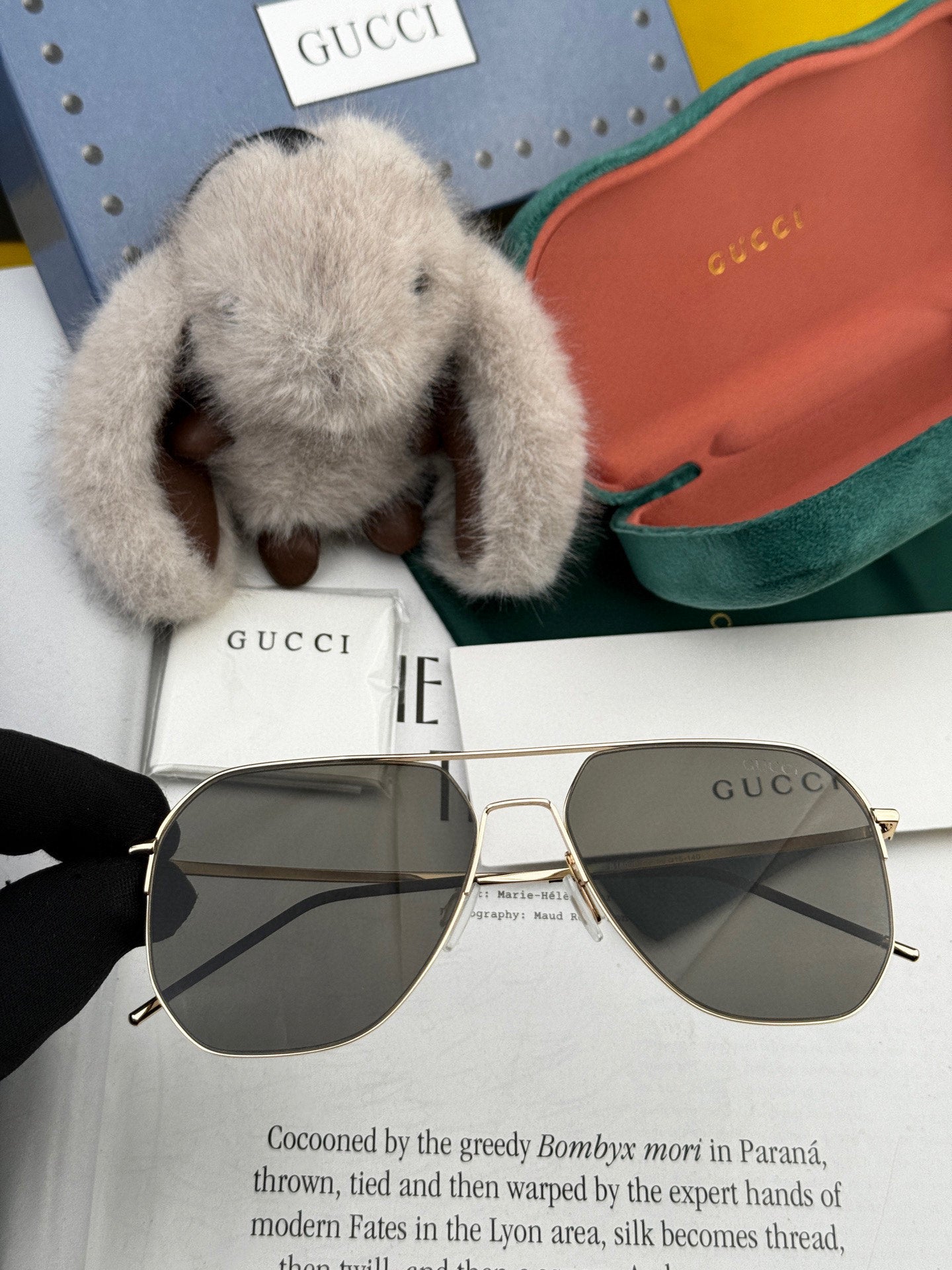 GUCCI NAVIGATOR FRAME SUNGLASSES G01810 IN METAL