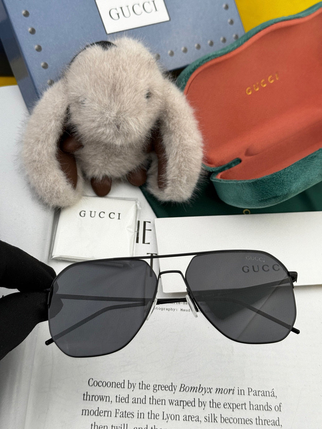 GUCCI NAVIGATOR FRAME SUNGLASSES G01810 IN METAL