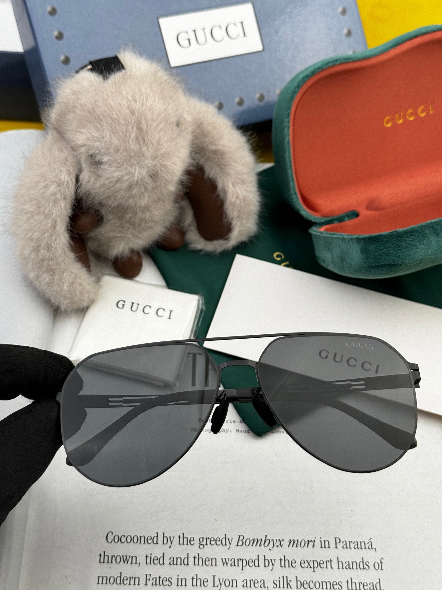 GUCCI AVIATOR FRAME SUNGLASSES G8882 IN METAL