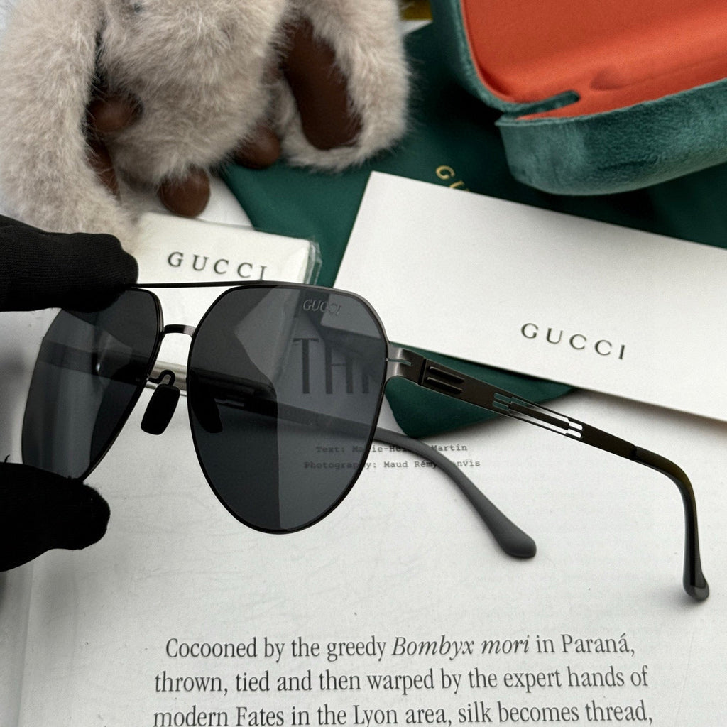 GUCCI AVIATOR FRAME SUNGLASSES G8882 IN METAL