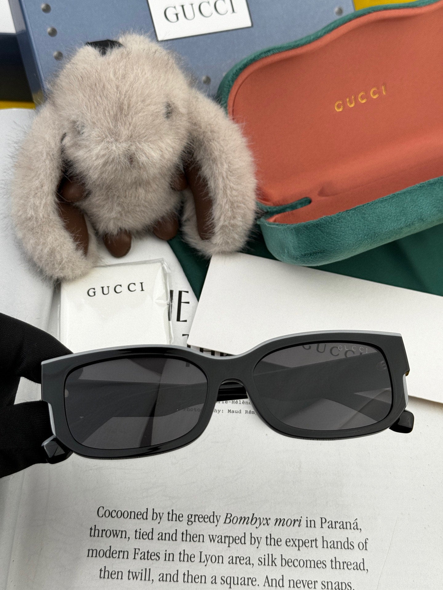 GUCCI RECTANGULAR FRAME SUNGLASSES G0110 IN ACETATE