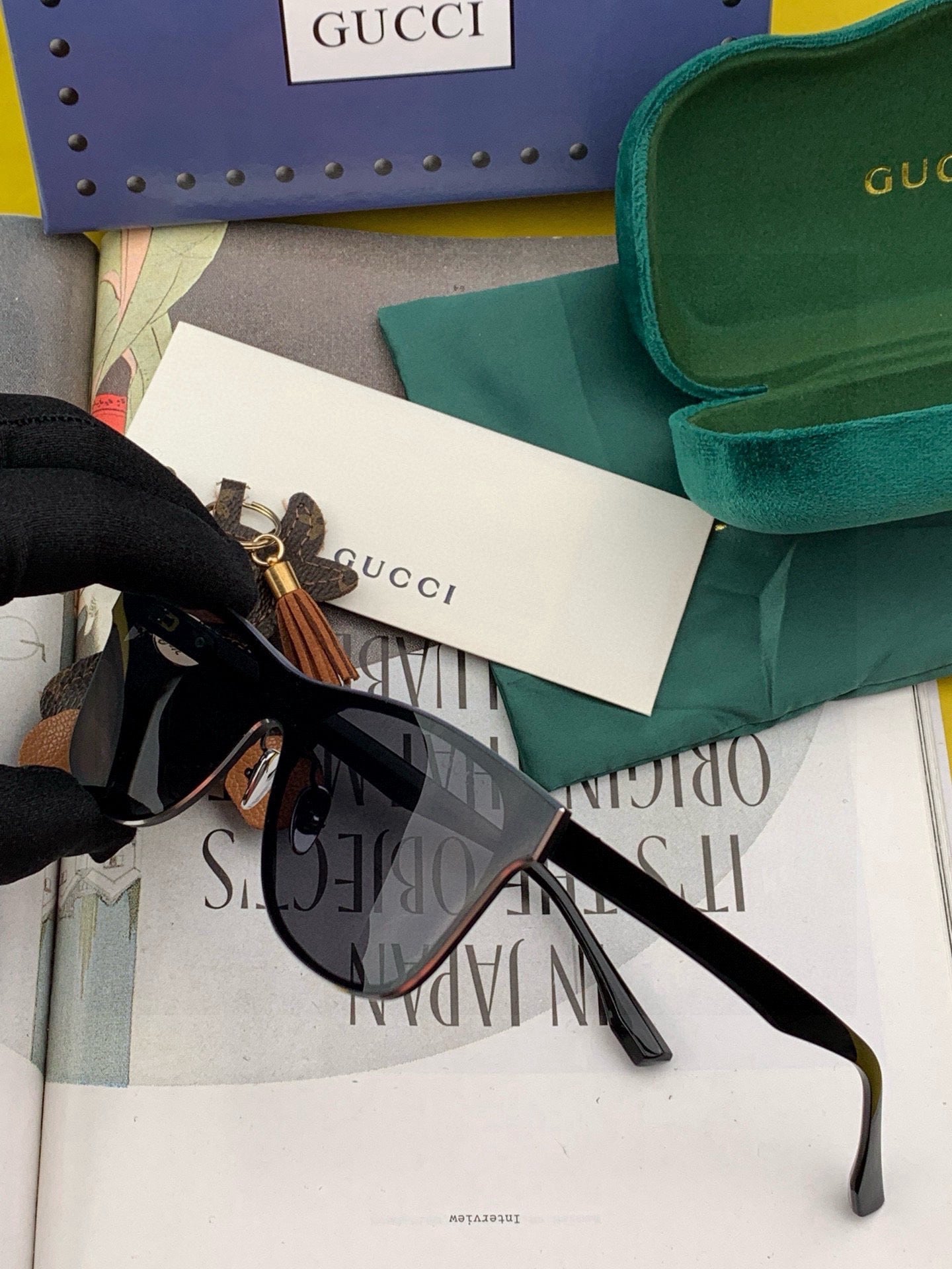 GUCCI SQUARE FRAME SUNGLASSES G3000 IN ACETATE