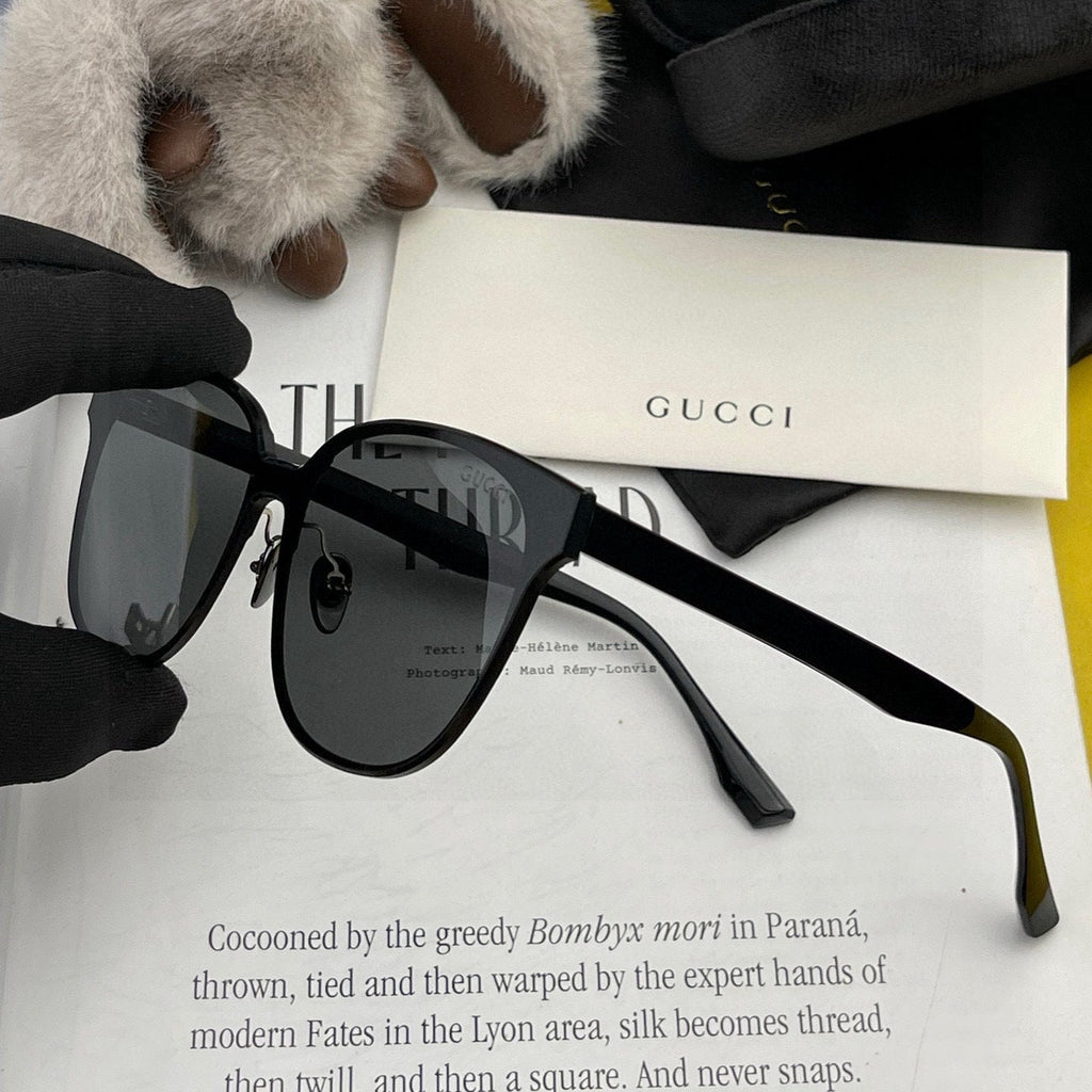 GUCCI BUTTERFLY FRAME SUNGLASSES G580 IN ACETATE