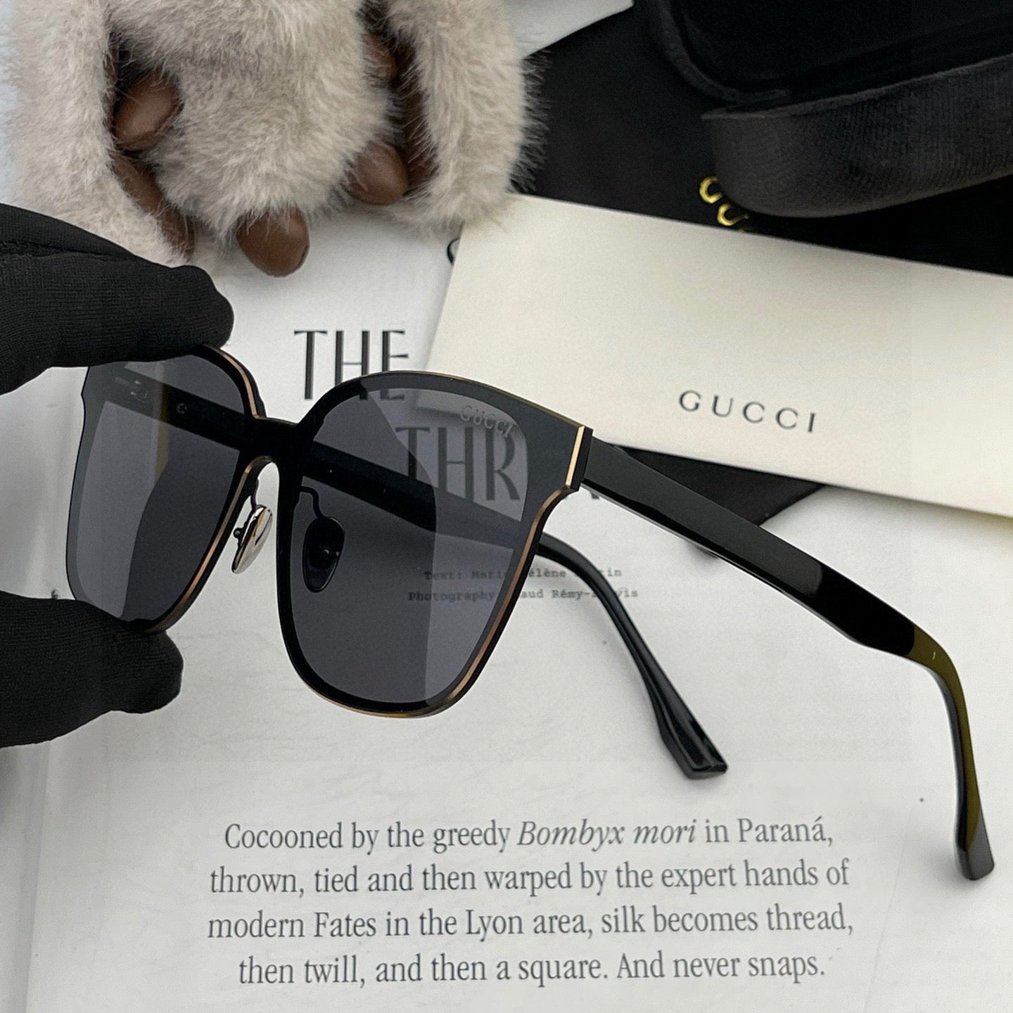 GUCCI RECTANGULAR FRAME METAL SUNGLASSES G380 IN ACETATE