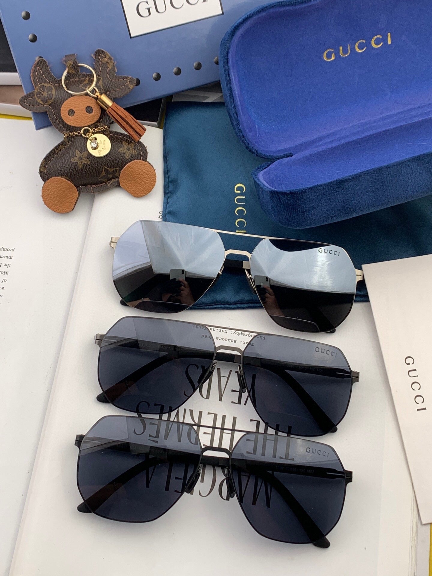 GUCCI NAVIGATOR FRAME SUNGLASSES G7730 IN METAL