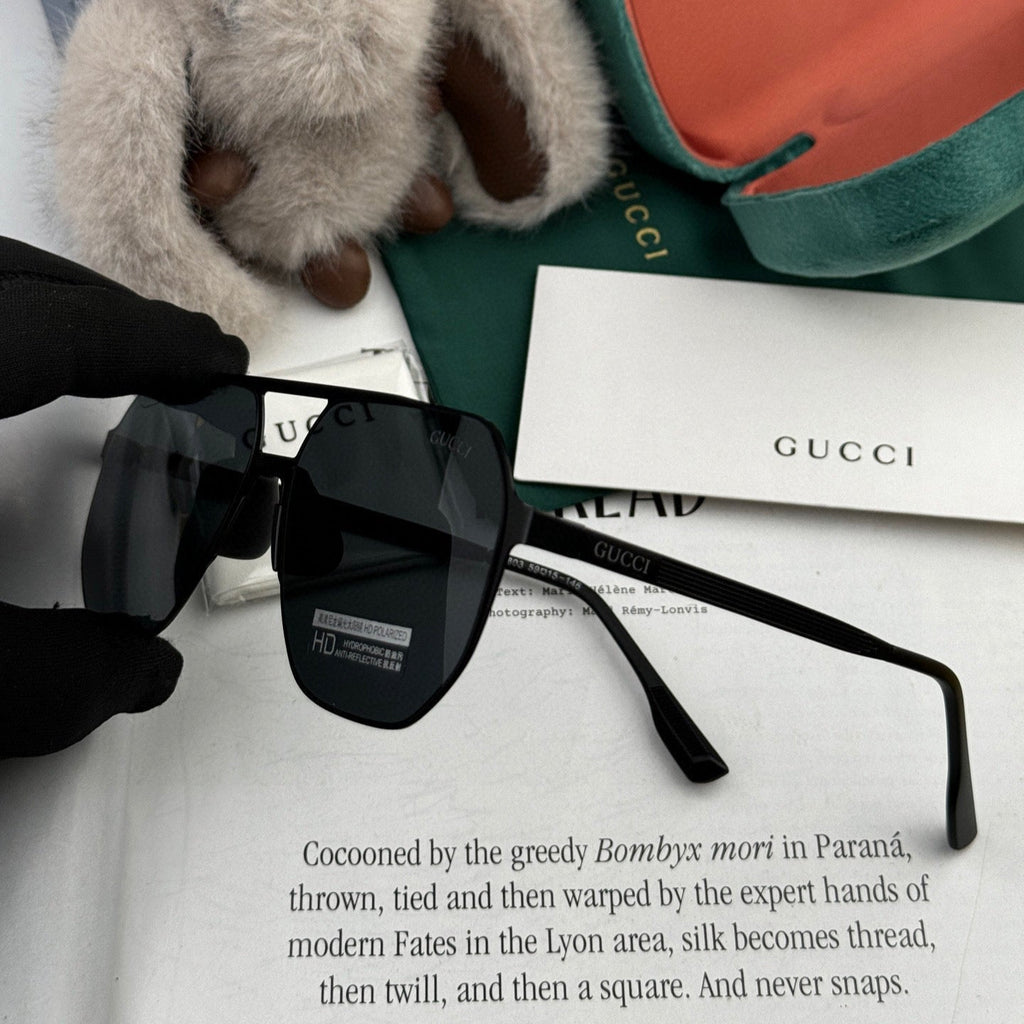 GUCCI NAVIGATOR FRAME SUNGLASSES G3380 IN METAL