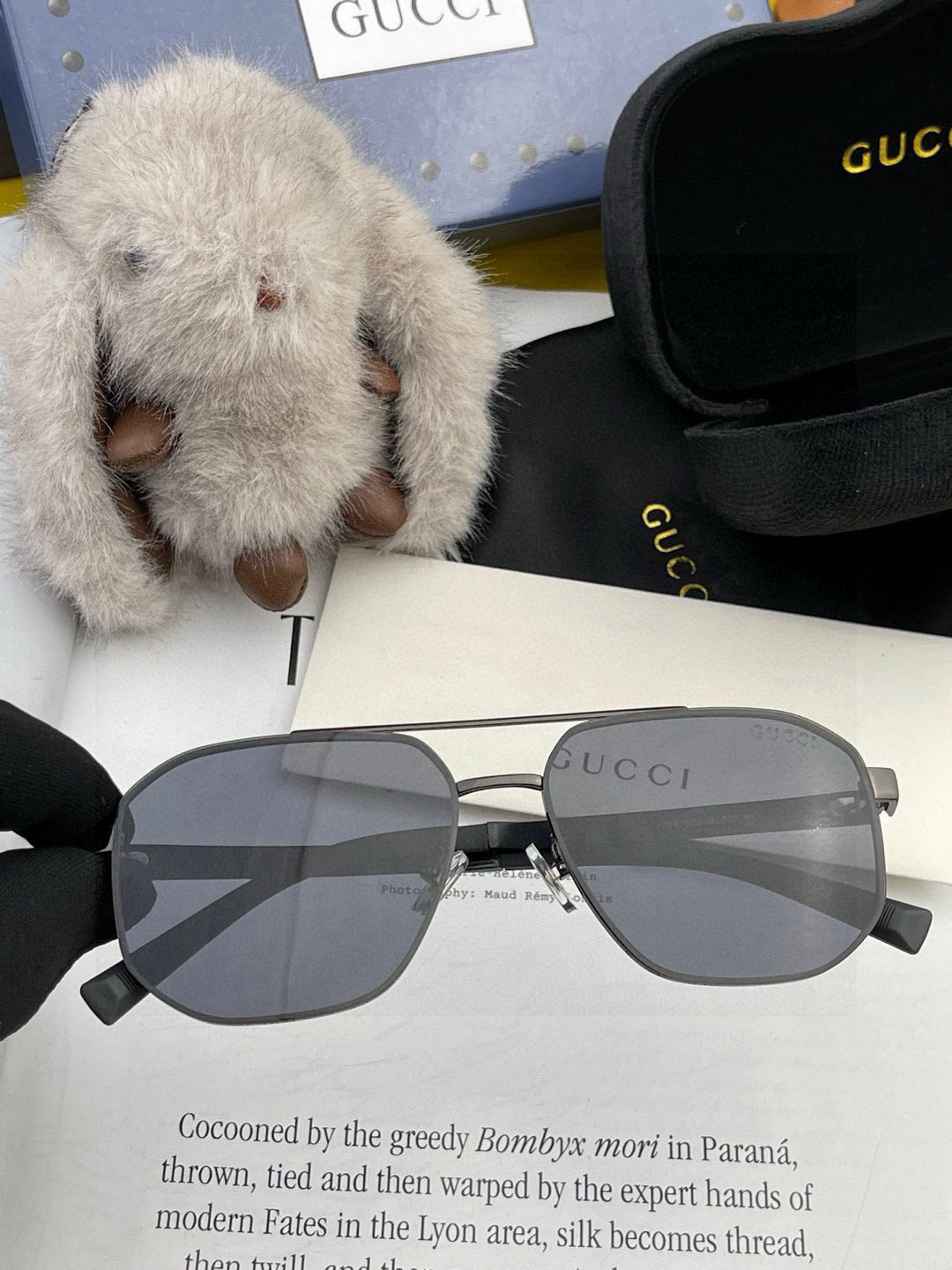 GUCCI NAVIGATOR FRAME SUNGLASSES 0228 IN METAL