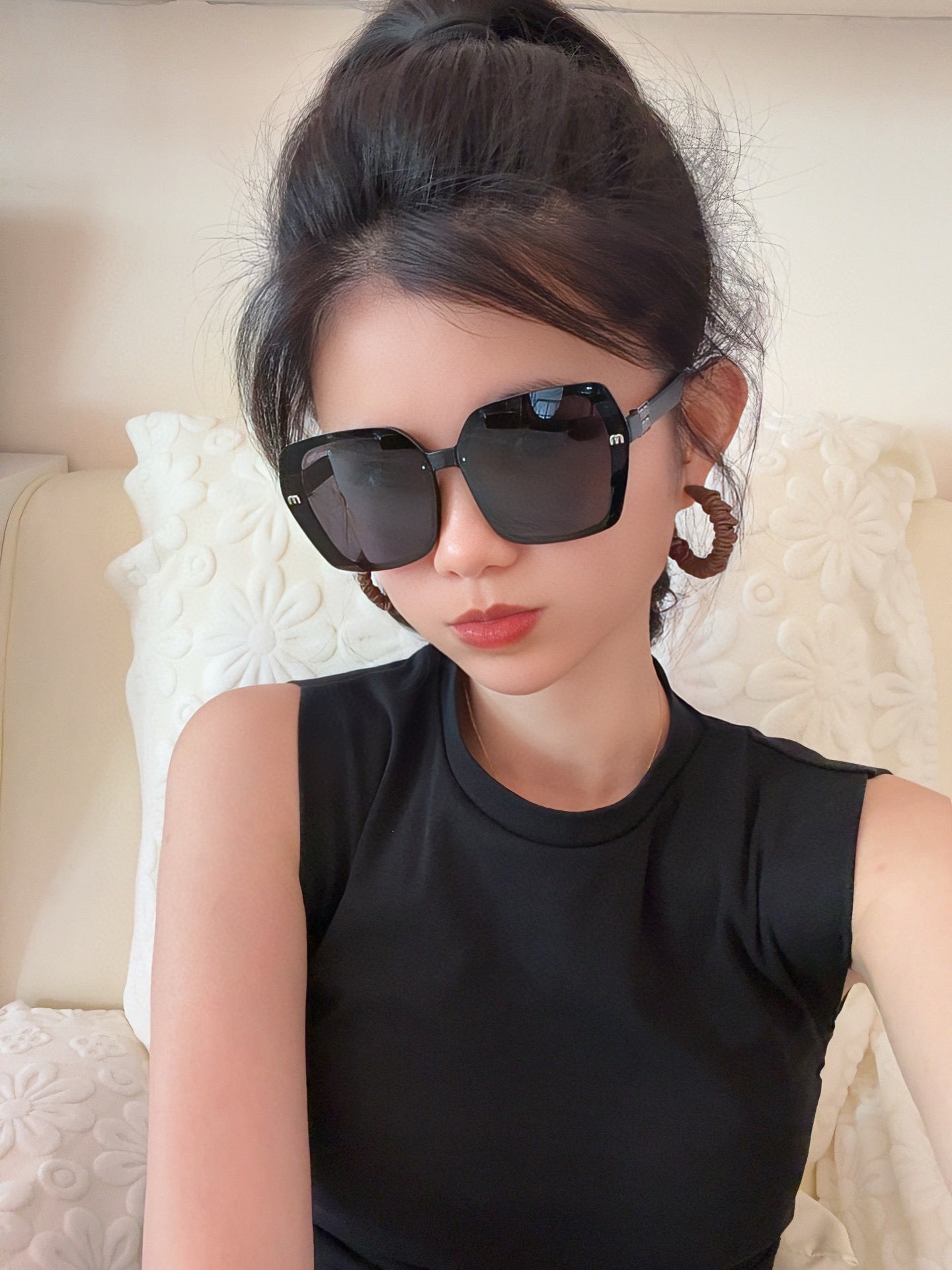 MIU MIU RUNWAY SQUARE SUNGLASSES M4304 IN ACETATE