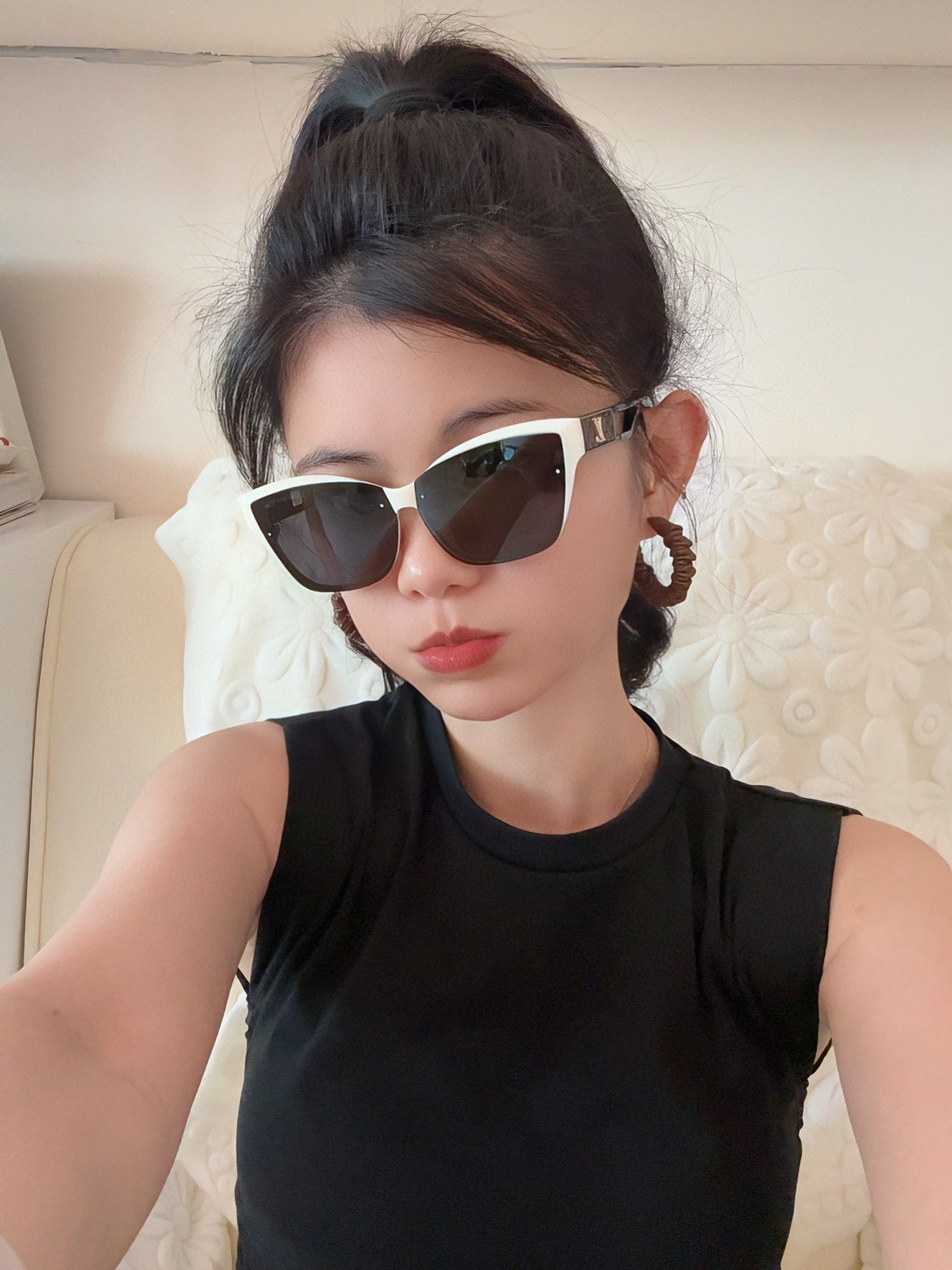 LOUIS VUITTON CAT EYE SUNGLASSES L7310 IN ACETATE