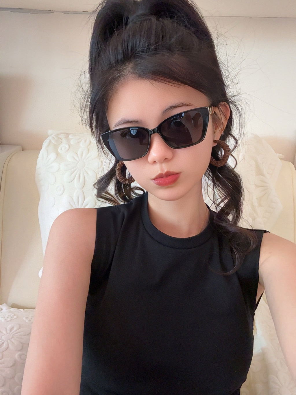 LOUIS VUITTON CAT EYE SUNGLASSES L0552 IN ACETATE