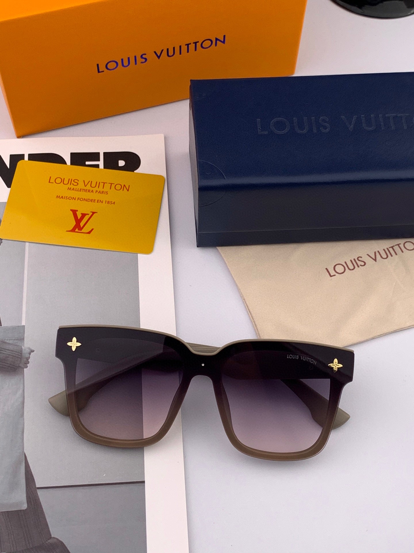 LOUIS VUITTON SQUARE ROUND SUNGLASSES L6303 IN ACETATE