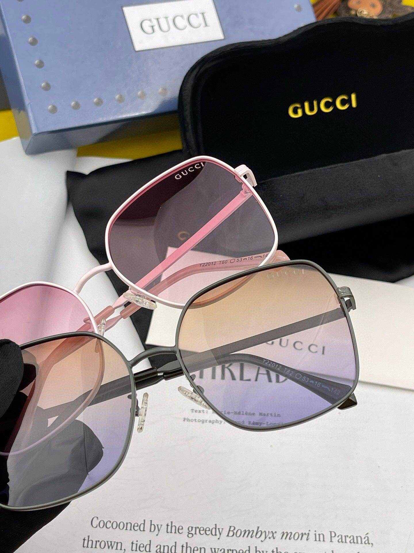 GUCCI SQUARE FRAME SUNGLASSES G22201 IN METAL