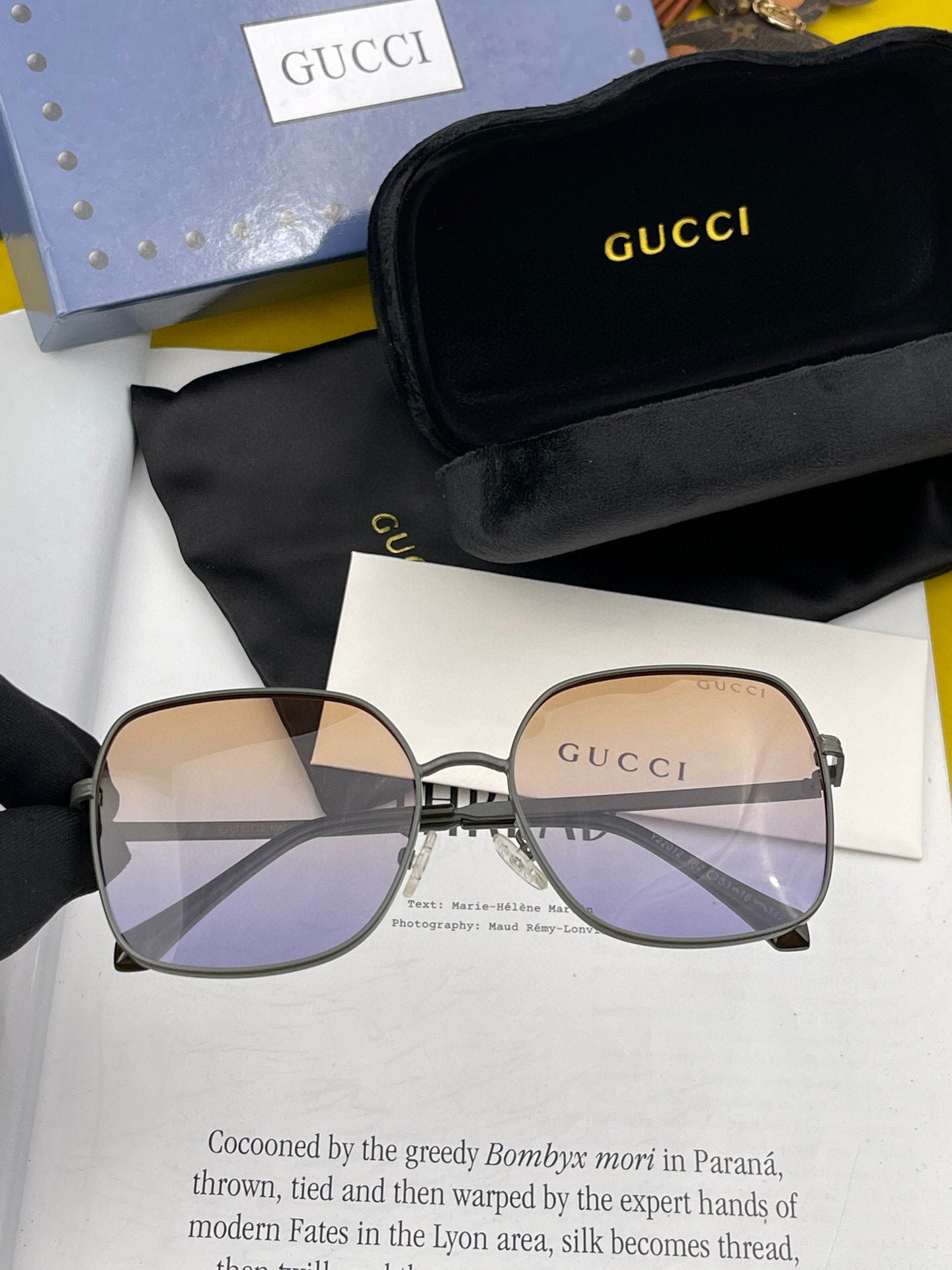 GUCCI SQUARE FRAME SUNGLASSES G22201 IN METAL