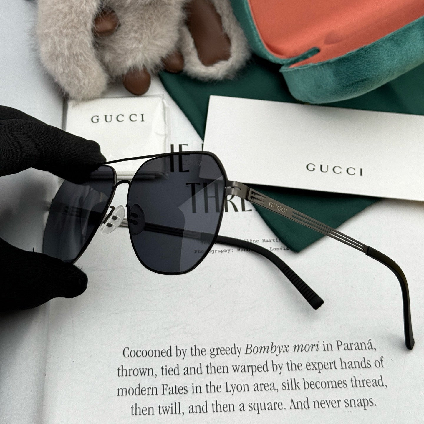 GUCCI AVIATOR FRAME SUNGLASSES G911 IN METAL