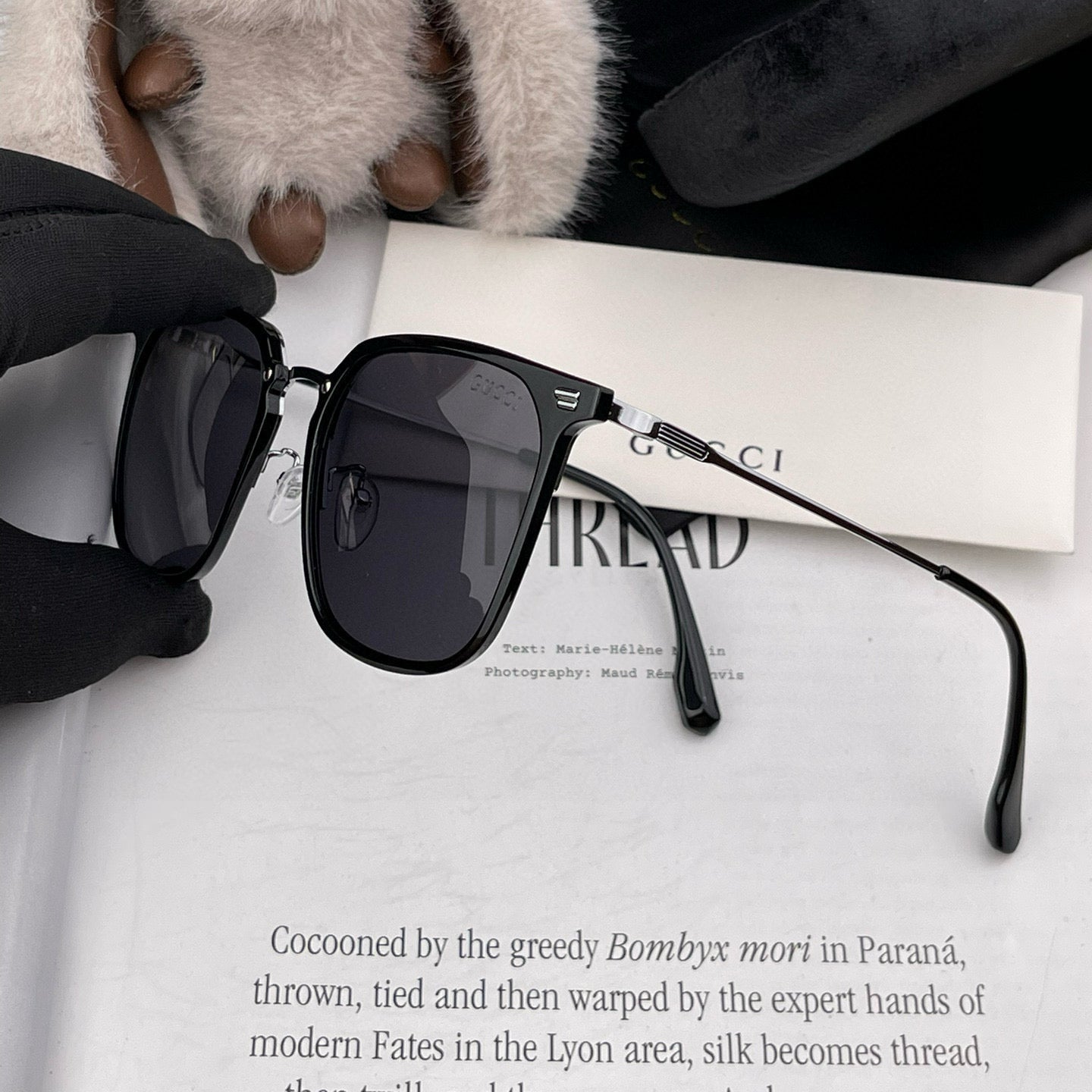 GUCCI SQUARE FRAME SUNGLASSES G81937 IN ACETATE AND METAL