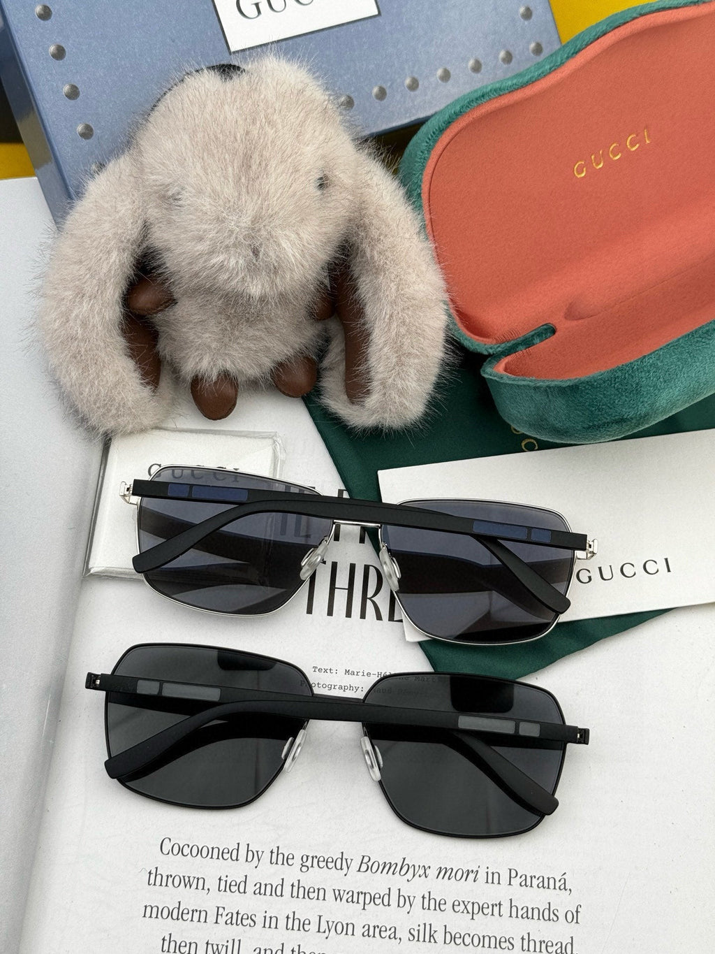 GUCCI SQUARE FRAME SUNGLASSES G61806 IN METAL