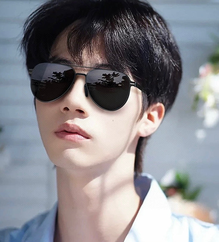 LOUIS VUITTON PILOT SUNGLASSES L186 IN METAL