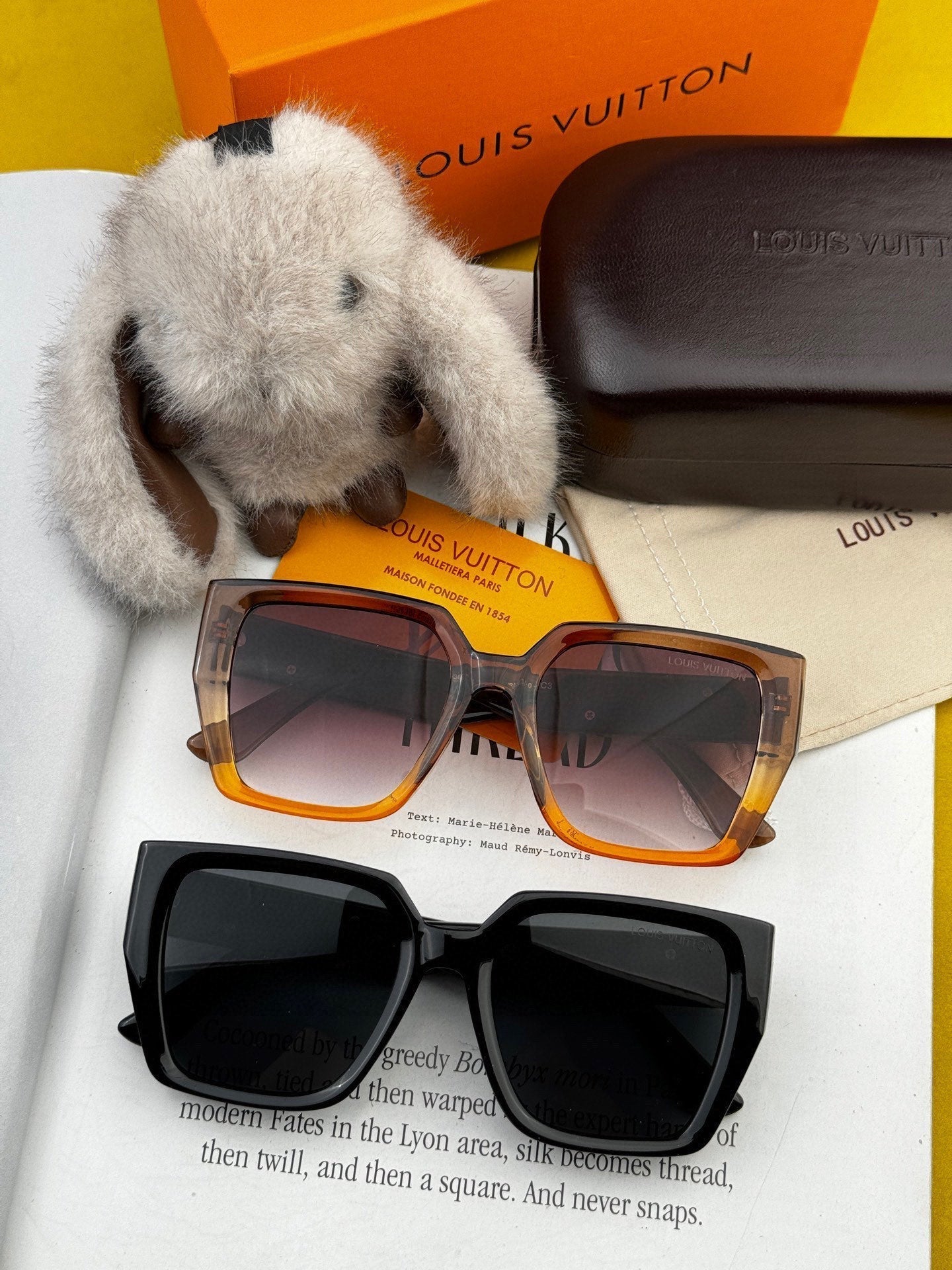 LOUIS VUITTON SQUARE SUNGLASSES L6133 IN ACETATE FRAME EMBOSSED LOGO