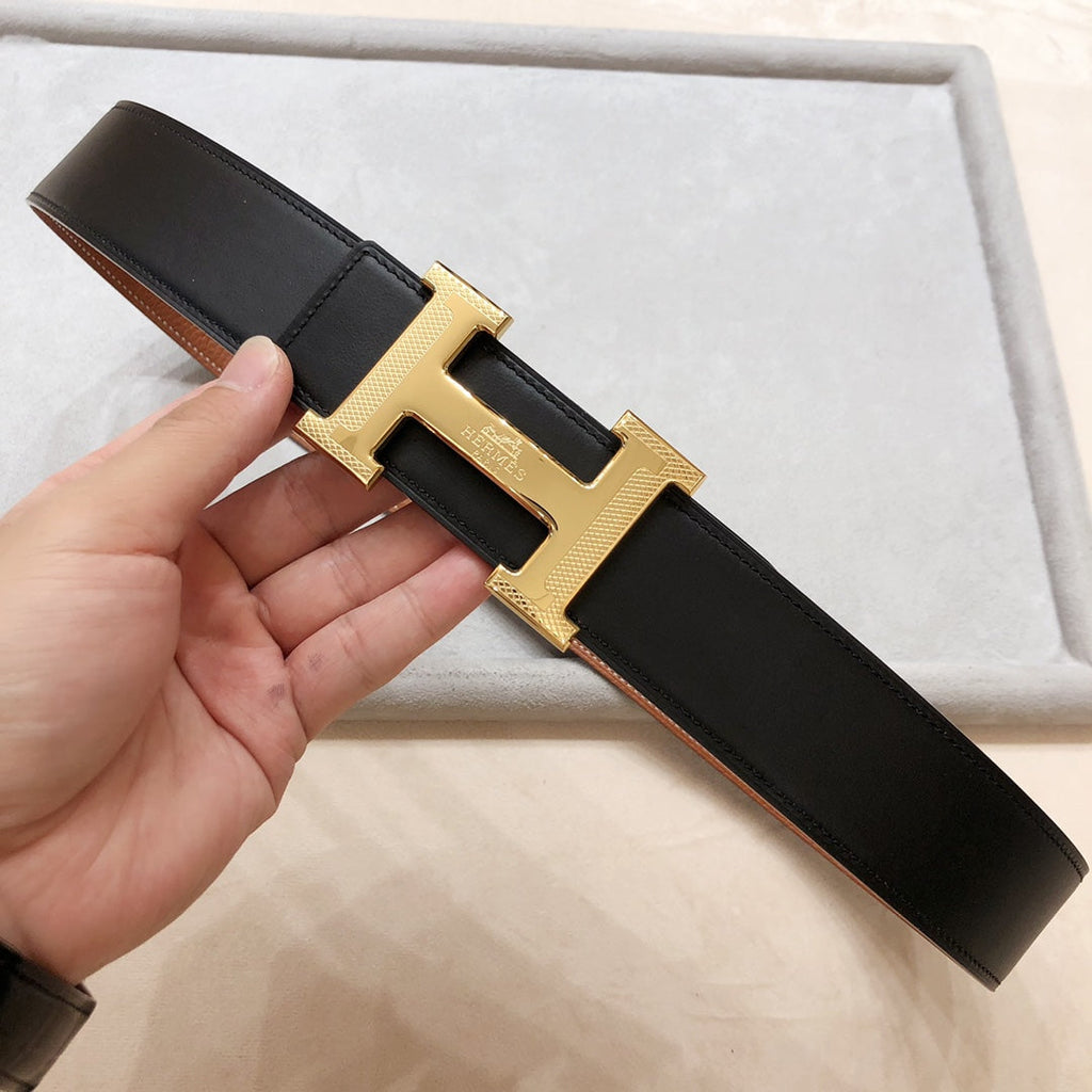 HERMES H D'ANCRE BELT BUCKLE & REVERSIBLE BLACK AND BRONZE BROWN LEATHER STRAP 38 MM GOLD HARDWARE