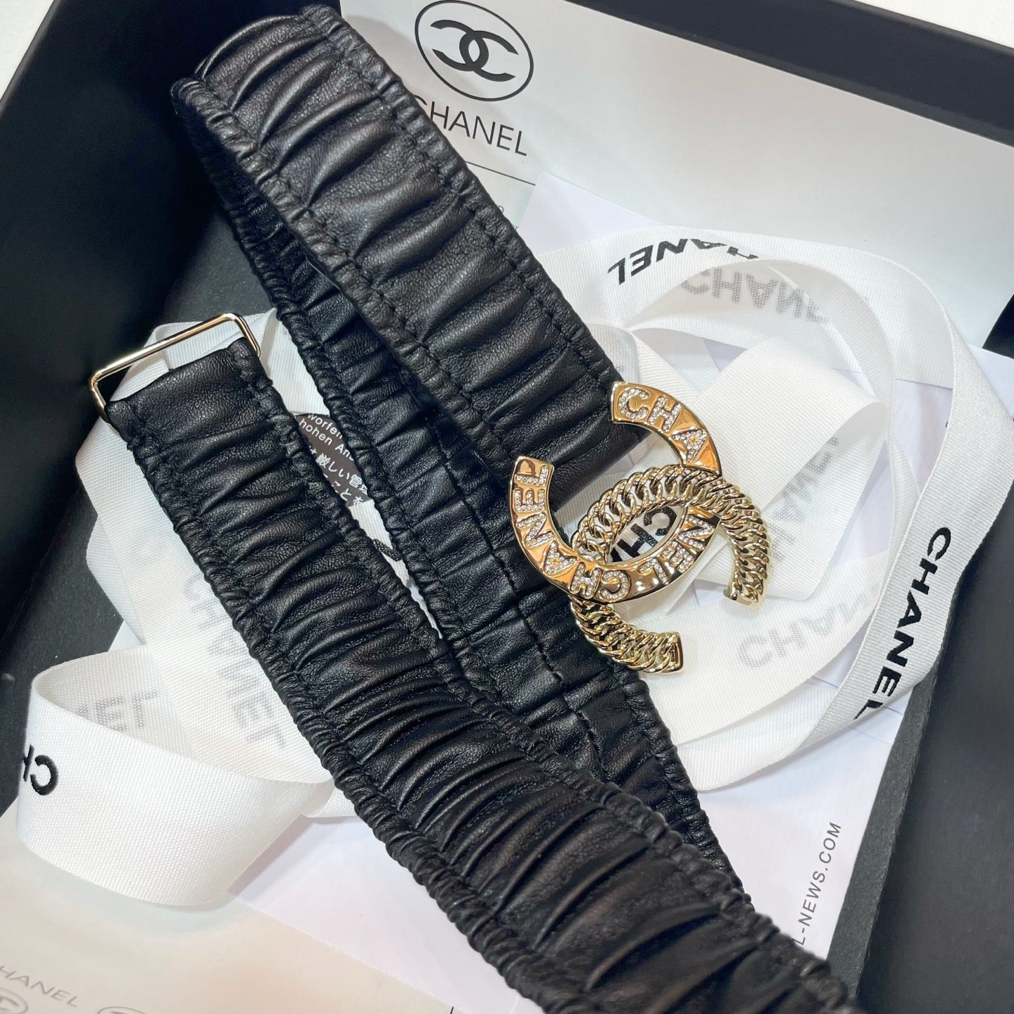 CHANEL DOUBLE C ELASTIC BELT 30MM IN BLACK CALFSKIN GOLD CRYSTAL EMBELLISHED BUCKLE