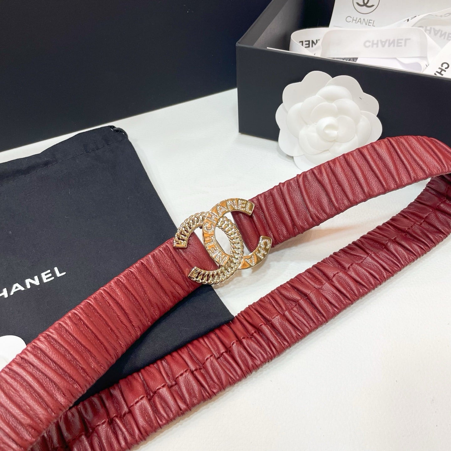 CHANEL DOUBLE  30MM STRETCH BELT IN RED CALFSKIN GOLD CHAIN BUCKLE CRYSTAL LOGO