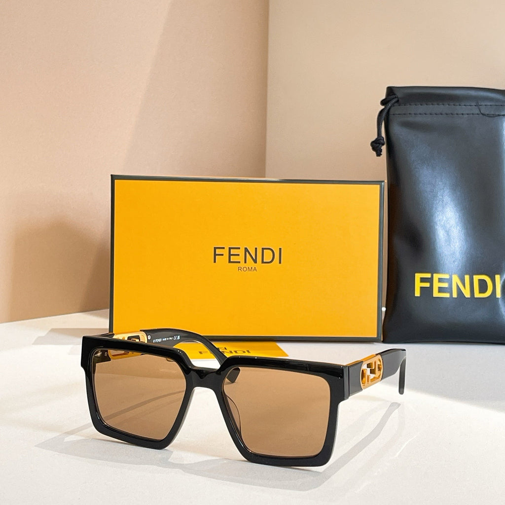 FENDI OVERSIZED FF DIAMONDS SQUARE FRAME SUNGLASSES FE40181 IN ACETATE