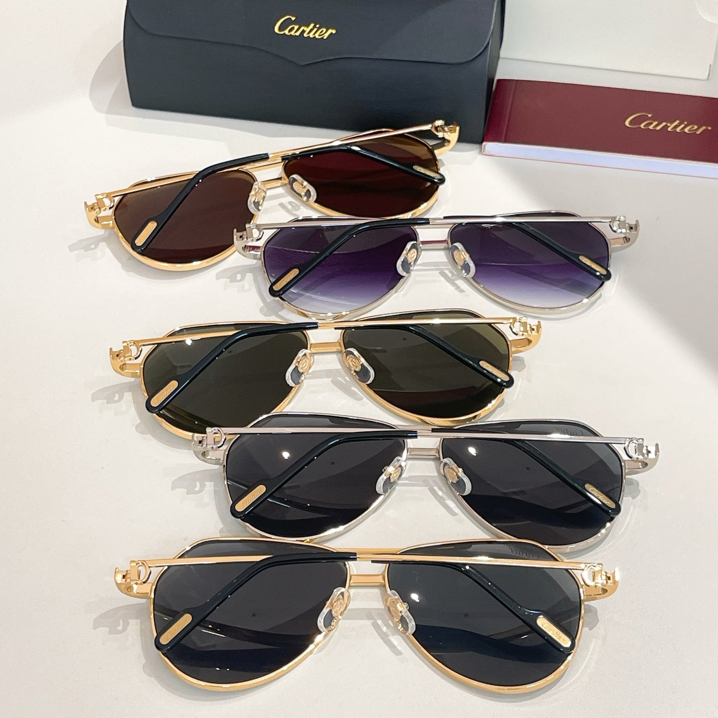 CARTIER PREMIÈRE AVIATOR FRAME SUNGLASSES CT0334S IN METAL