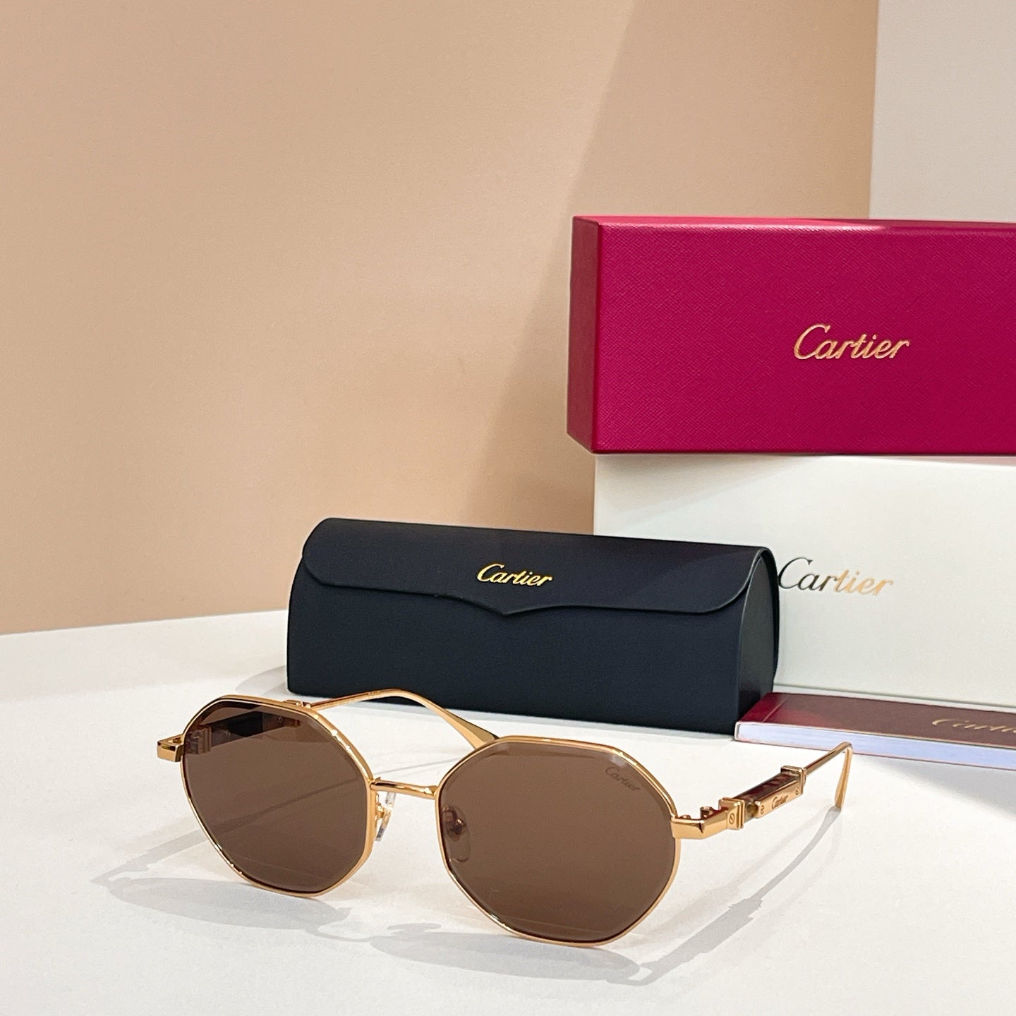 CARTIER PREMIÈRE GEOMETRIC FRAME SUNGLASSES CT0484S IN METAL