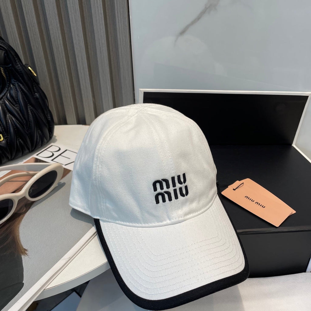 MIU MIU MM BASEBALL CAP IN WHITE AND BLACK FABRIC STYLE 1