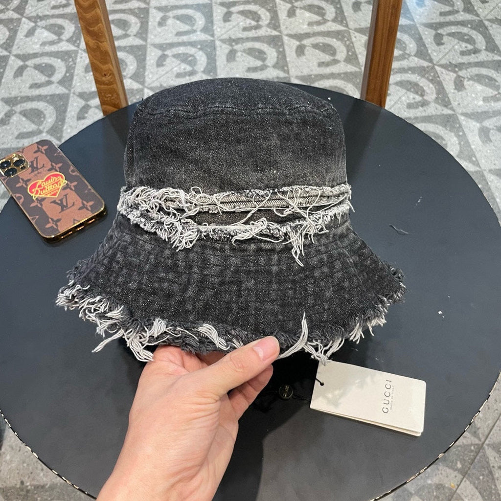 GUCCI BUCKET HAT IN BLACK DENIM 346894
