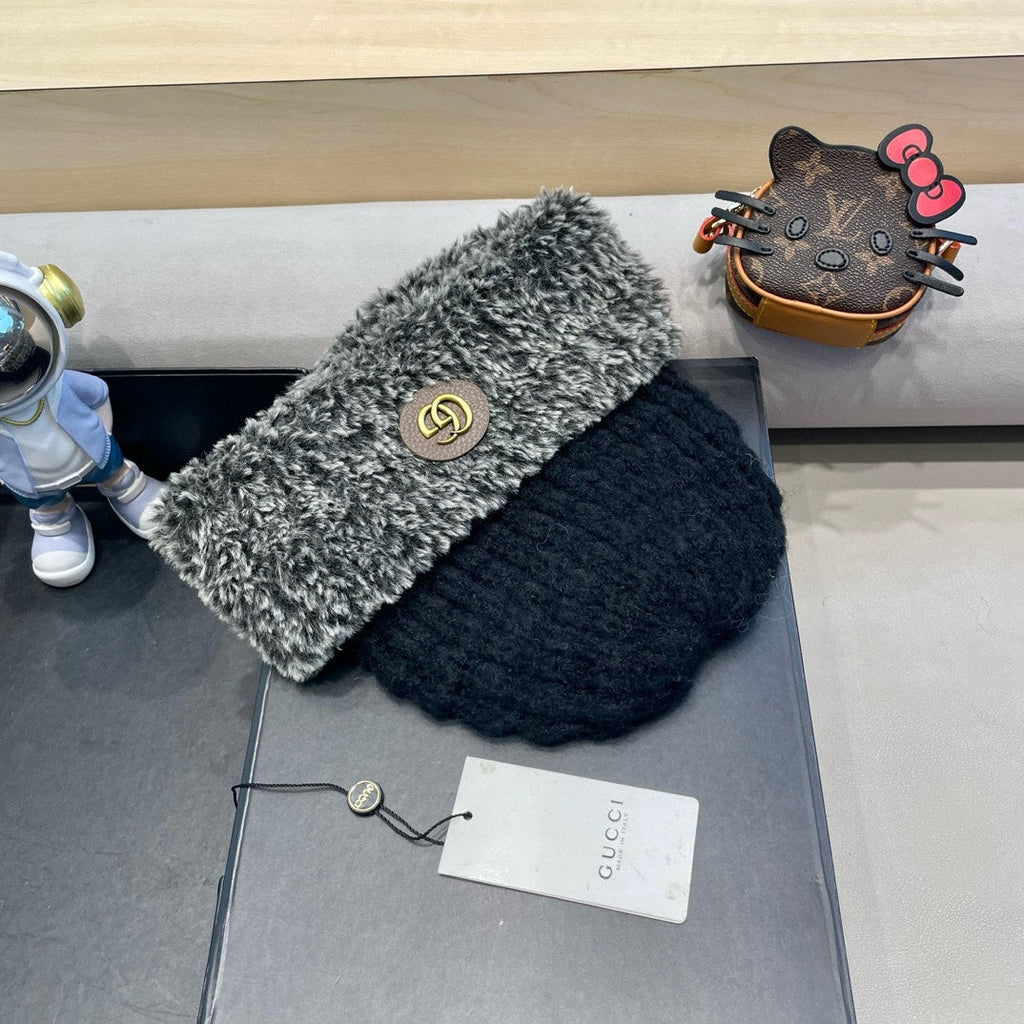 GUCCI BEANIE HAT IN BLACK WOOL AND FLEECE 399548