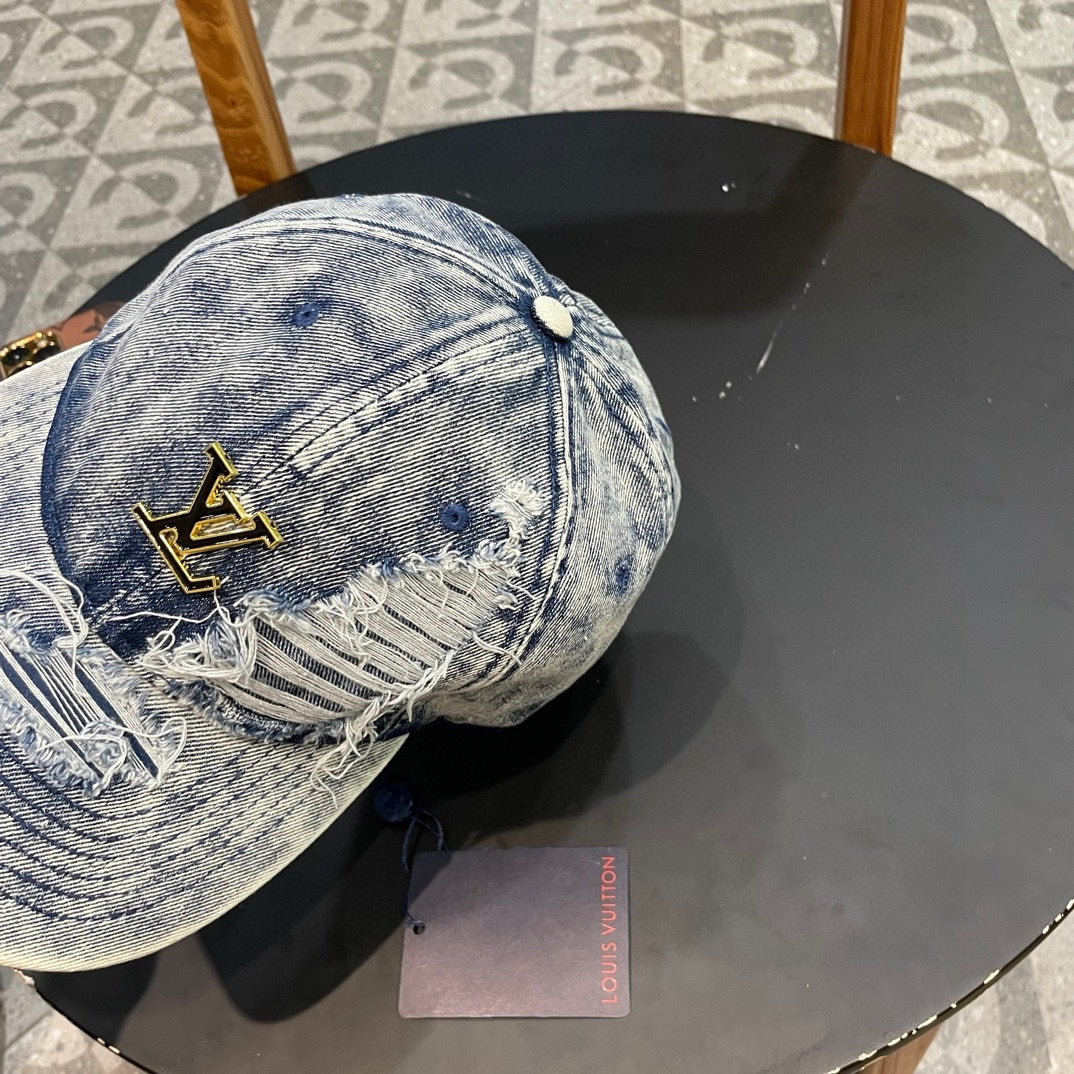 LOUIS VUITTON BASEBALL CAP IN LIGHT BLUE DENIM 404845
