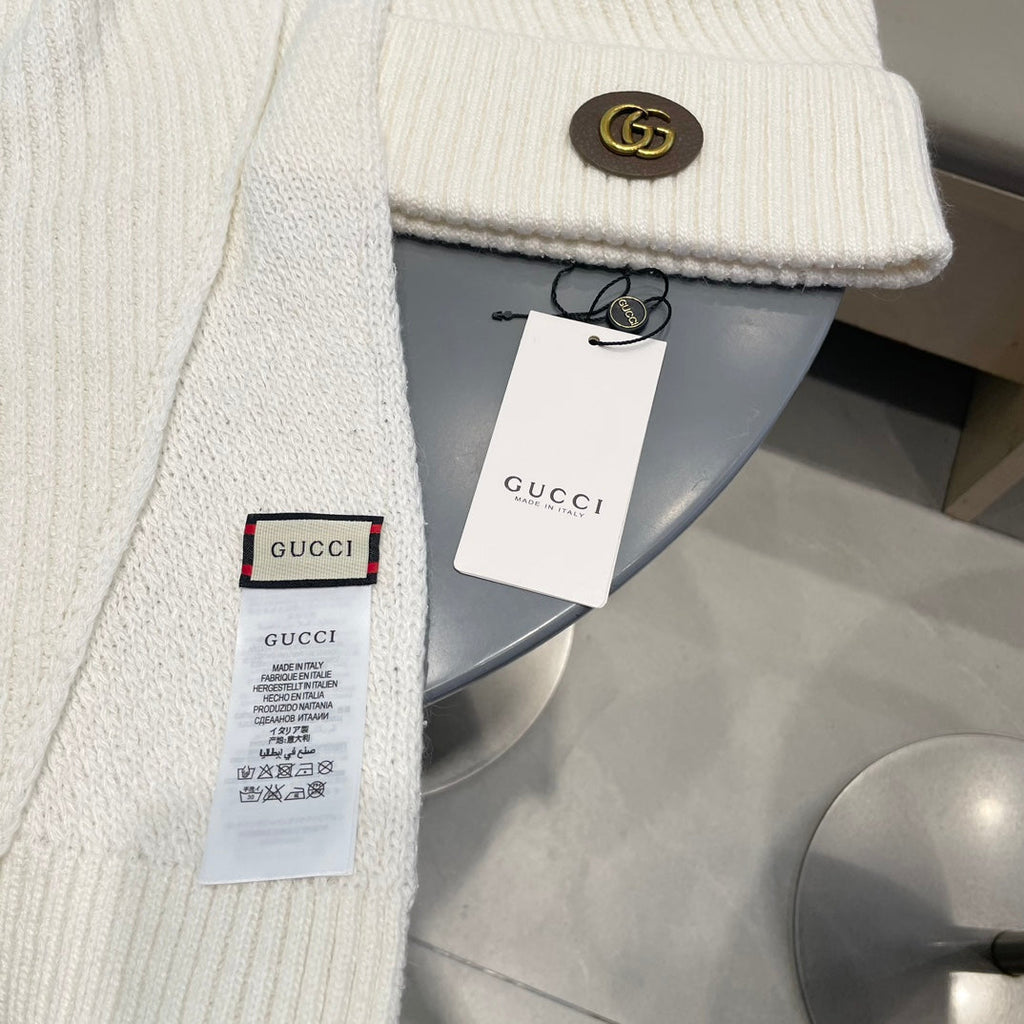 GUCCI SET SCARF AND HAT IN WHITE WOOL 414780