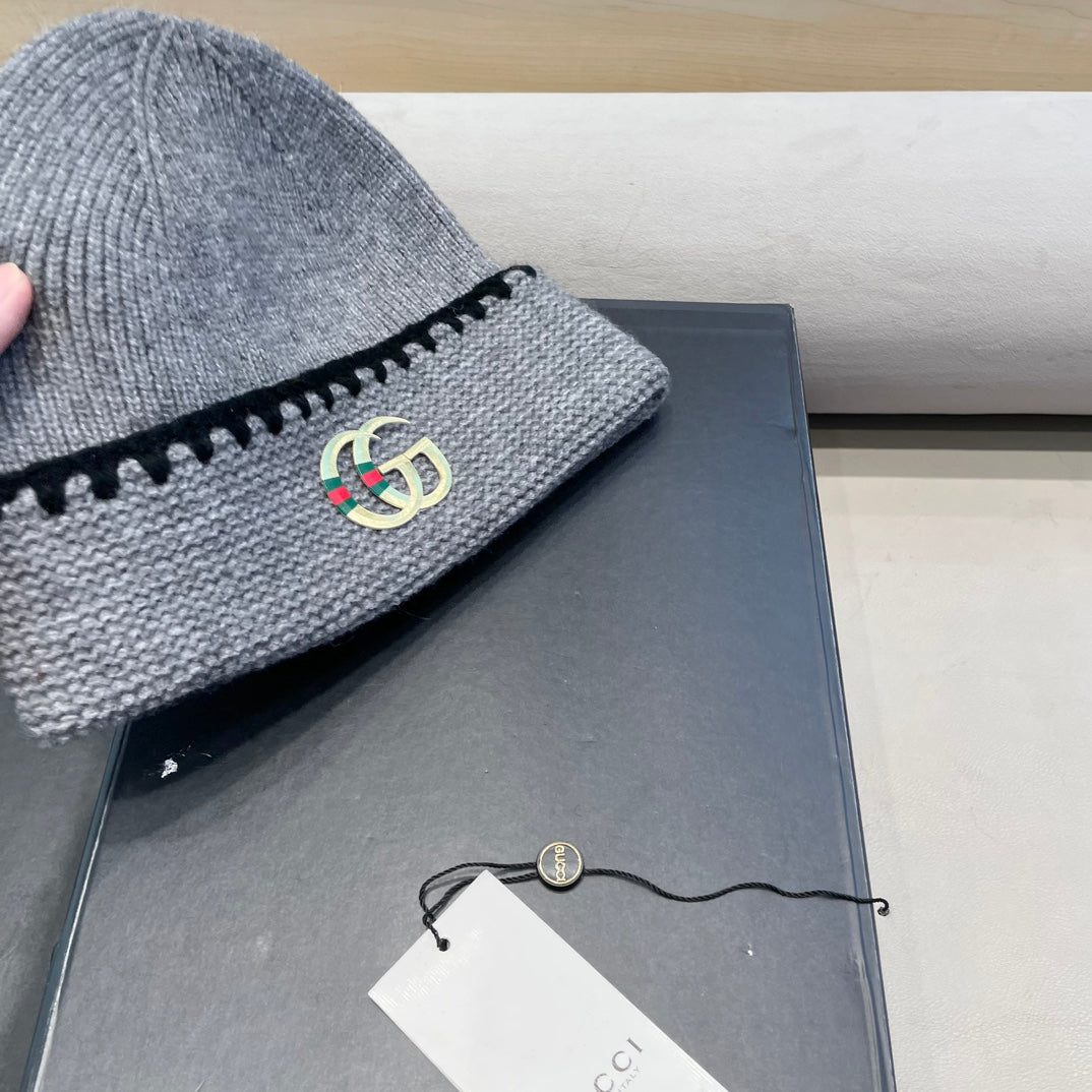 GUCCI BEANIE HAT IN RHINO GRAY WOOL 416414