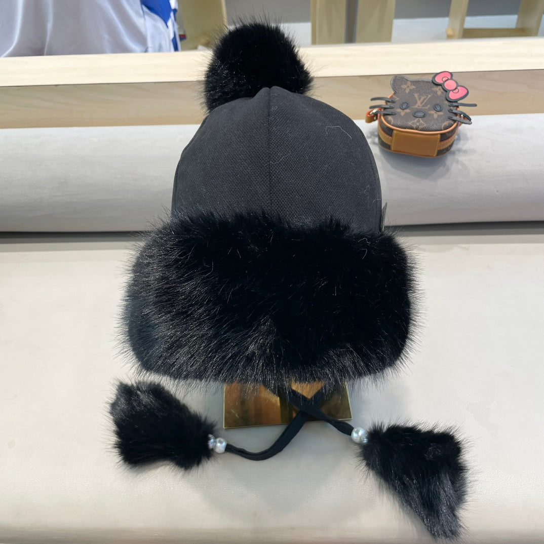 LOUIS VUITTON BEANIE HAT IN BLACK WOOL AND COTTON 419744