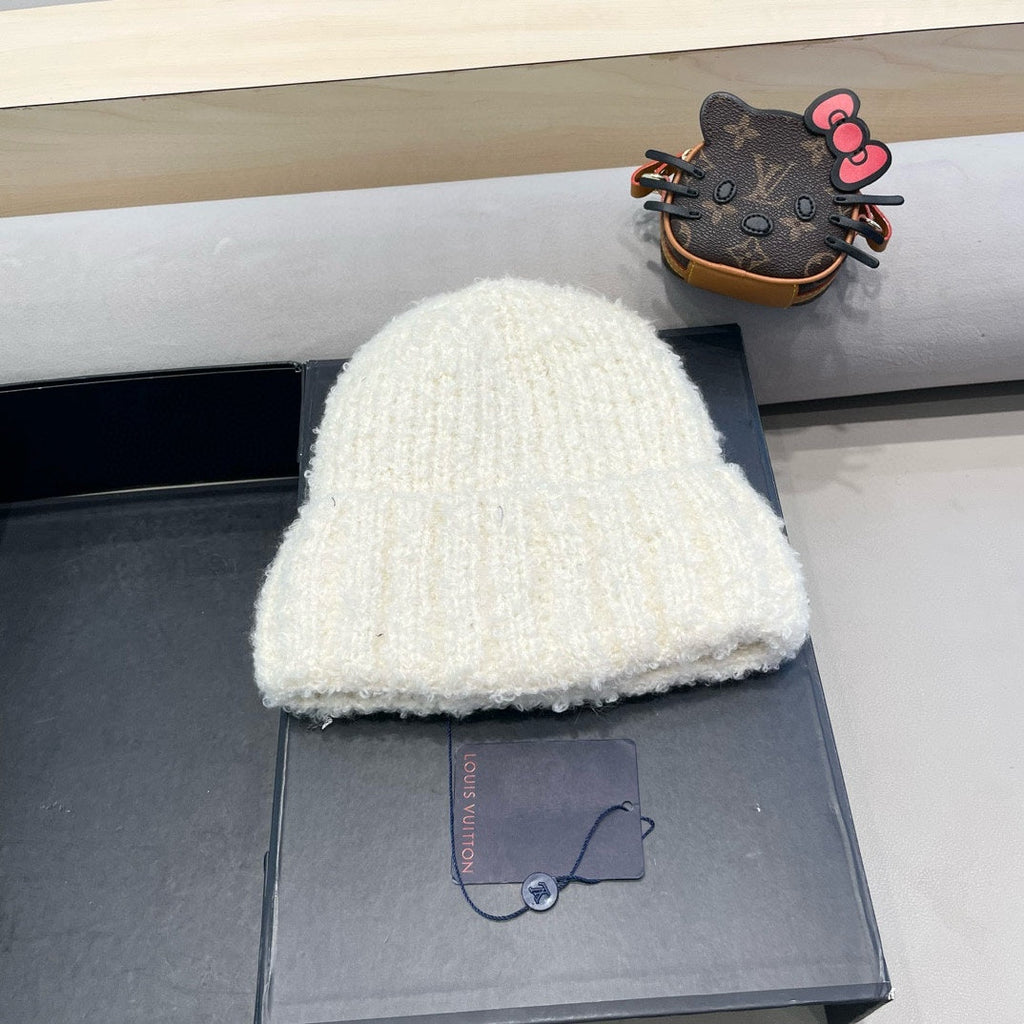 LOUIS VUITTON KNITTED BEANIE HAT IN WHITE WOOL 421265