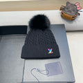 LOUIS VUITTON KNITTED BEANIE HAT IN BLACK WOOL 426217