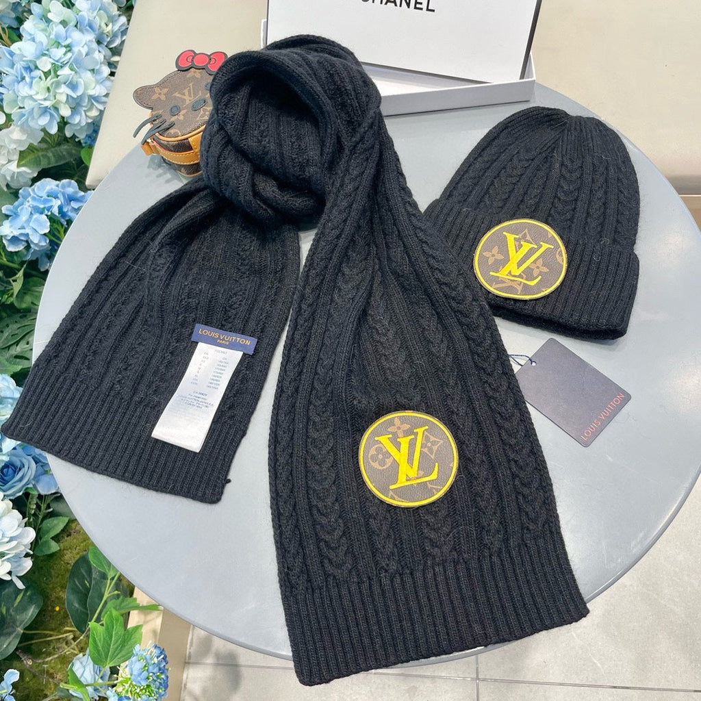 LOUIS VUITTON SET SCARF AND HAT IN BLACK WOOL 434610
