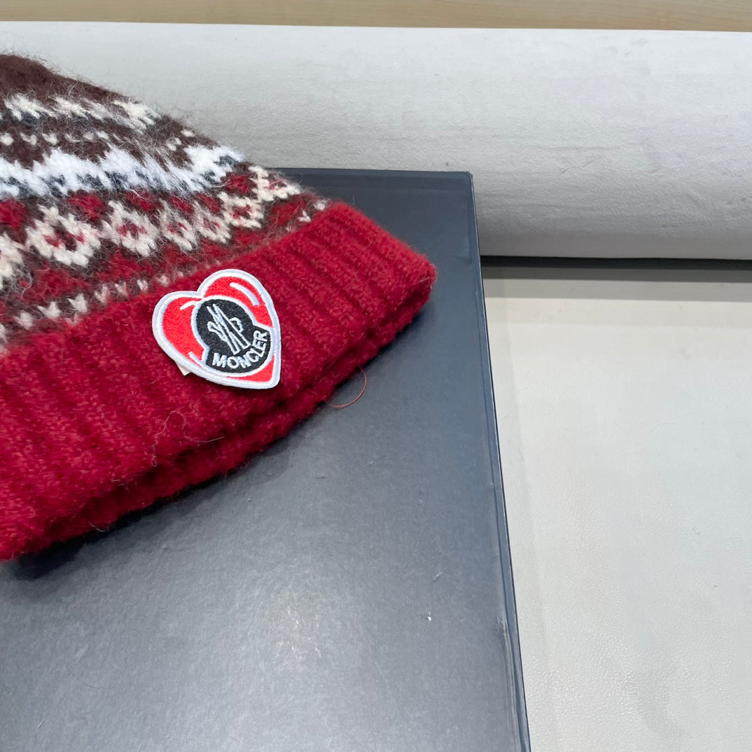 MONCLER BEANIE HAT IN COLORFUL WOOL 438147