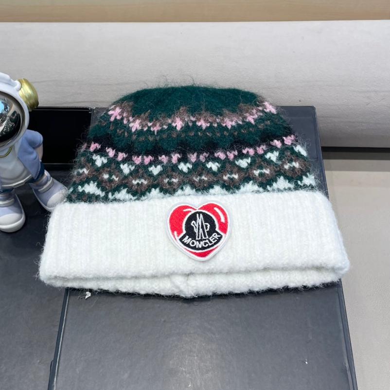 MONCLER BEANIE HAT IN COLORFUL WOOL 438144