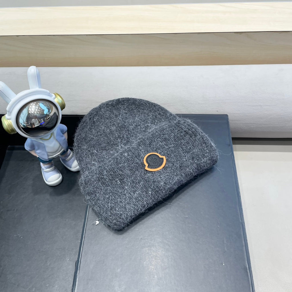 MONCLER BEANIE HAT IN GRAPHITE GRAY WOOL 438121